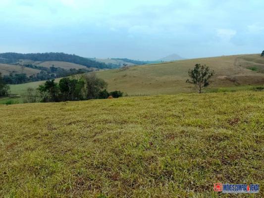 Fazenda à venda